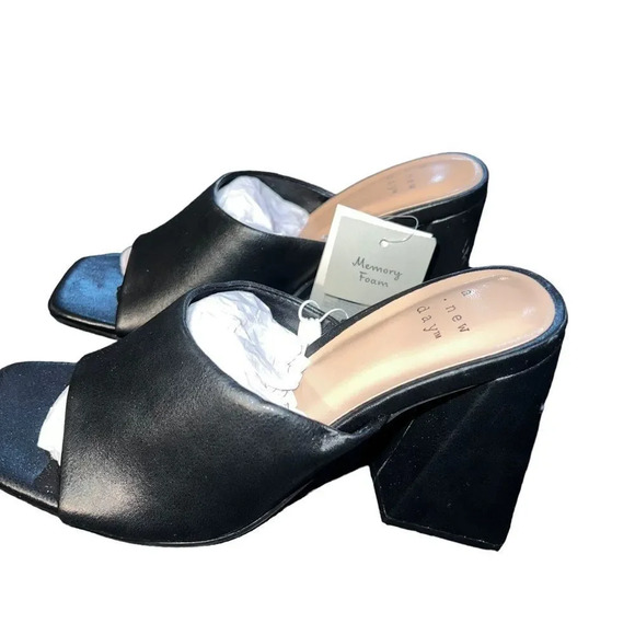 NWT - A New Day collection - Women's Vira Heels  - Brand New Size 5W - Picture 3 of 5